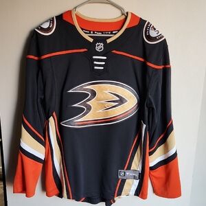 Fanatics Anaheim Ducks Black and Orange NHL Jersey Mens Small